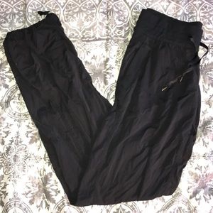 LULULEMON* Studio Pants (navy blue)- 10 (large)